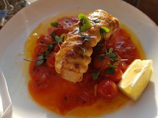 Dos Pulpos Tapas & Bar